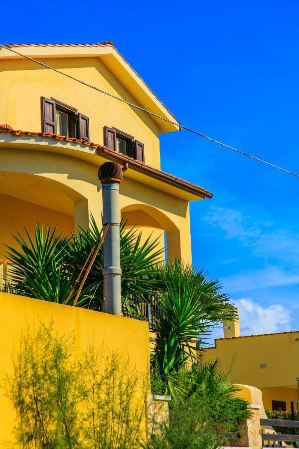 Casa Vacanze L'Orizzonte Aparthotel Valderice Eksteriør bilde