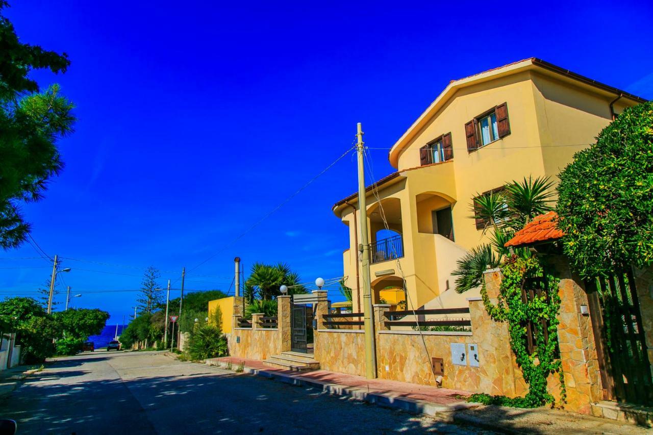 Casa Vacanze L'Orizzonte Aparthotel Valderice Eksteriør bilde